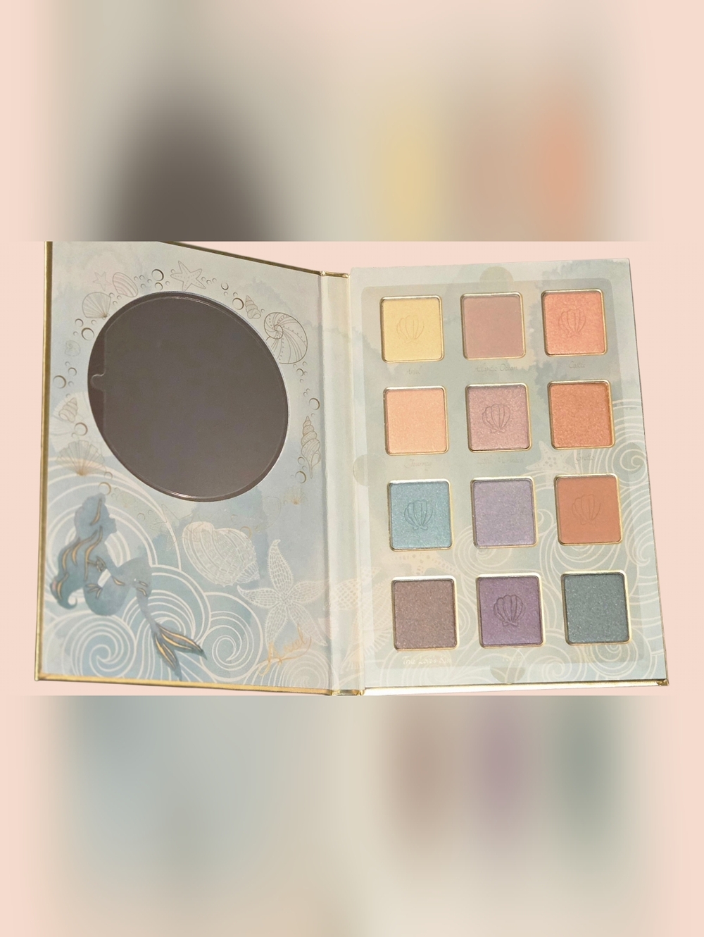 Disney Princess Eyeshadow Or Complexion Palette - NWT - Picture 4 of 10